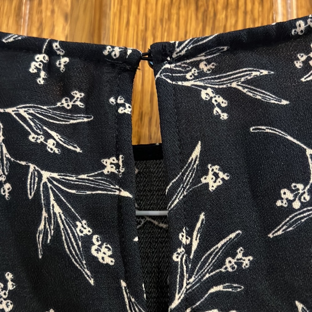NWT Dress - Picture 5 of 5